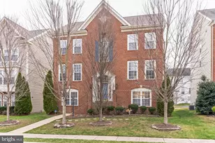 12582 Stone Circle, Woodbridge, VA 22192 - Photo 7