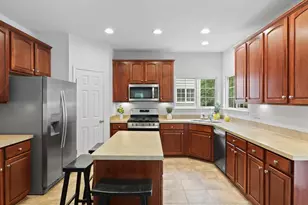 14203 Murphy Terrace, Gainesville, VA 20155 - Photo 11