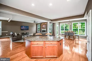 15217 Santander Dr, Gainesville, VA 20155 - Photo 25
