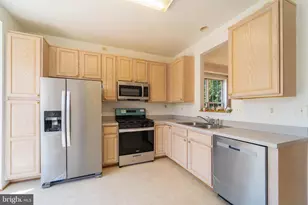 15154 Brazil Cir, Woodbridge, VA 22193 - Photo 7