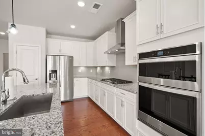 6765 Azalea Garden Lane, Haymarket, VA 20169 - Photo 5