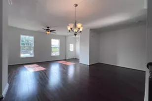 9243 Dawkins Crest Cir, Bristow, VA 20136 - Photo 7