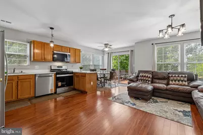 14836 Winding Loop, Woodbridge, VA 22191 - Photo 11