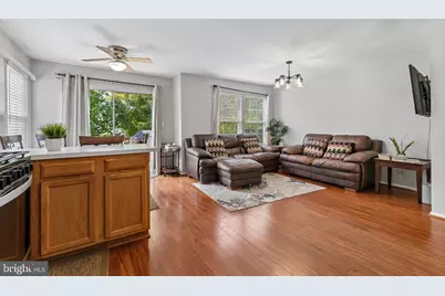 14836 Winding Loop, Woodbridge, VA 22191 - Photo 9