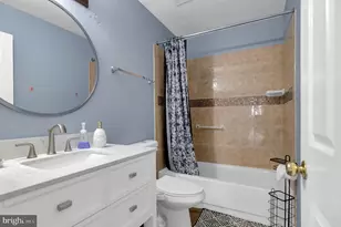 15704 Beau Ridge Dr, Woodbridge, VA 22193 - Photo 29