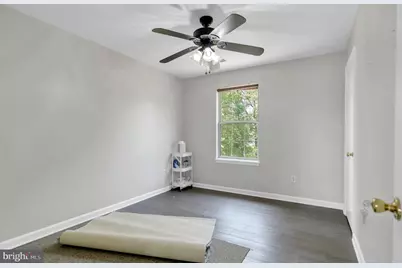 15704 Beau Ridge Drive, Woodbridge, VA 22193 - Photo 27