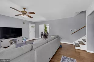 10109 Lomond Dr, Manassas, VA 20109 - Photo 7