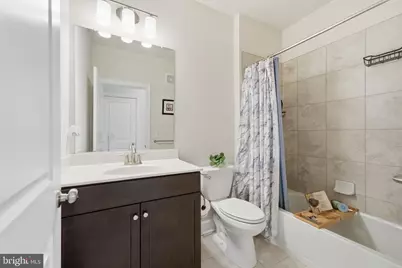 2303 Stephanie Tessa Lane, Woodbridge, VA 22191 - Photo 19