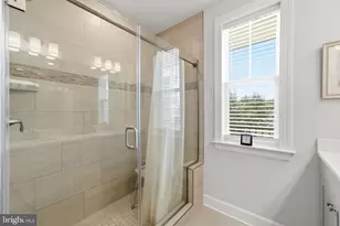 2303 Stephanie Tessa Ln, Woodbridge, VA 22191 - Photo 15