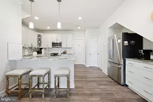 2303 Stephanie Tessa Ln, Woodbridge, VA 22191 - Photo 5
