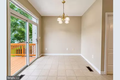 6065 Ticket Way, Woodbridge, VA 22193 - Photo 7