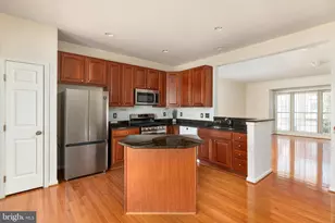 15969 Canada Goose Loop, Woodbridge, VA 22191 - Photo 5
