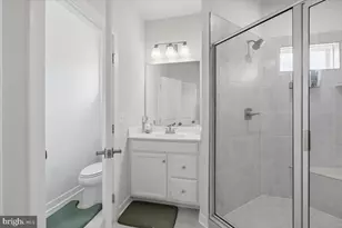 1677 Dunnington Pl, Dumfries, VA 22026 - Photo 23