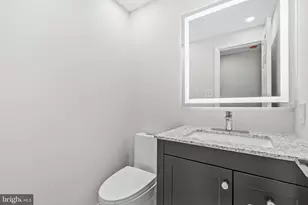 4046 Tarpon Ln, Woodbridge, VA 22193 - Photo 17