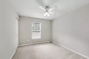 5641 Eppes Island Pl, Manassas, VA 20112 - Photo 13