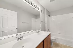 5641 Eppes Island Pl, Manassas, VA 20112 - Photo 11