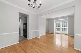 5641 Eppes Island Pl, Manassas, VA 20112 - Photo 3