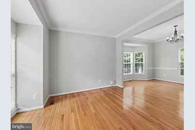 5641 Eppes Island Place, Manassas, VA 20112 - Photo 9