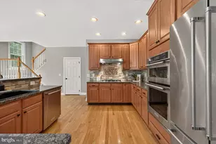 5252 Jacobs Creek Pl, Haymarket, VA 20169 - Photo 15