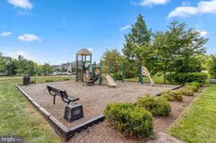 8173 Falls Grove Dr, Manassas, VA 20111 - Photo 25