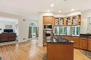 13301 Dumfries Rd, Manassas, VA 20112 - Photo 1