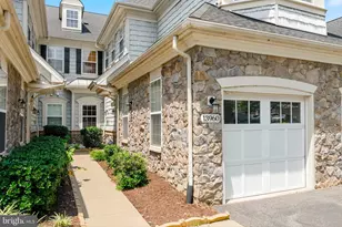 13960 Greendale Dr, Woodbridge, VA 22191 - Photo 3