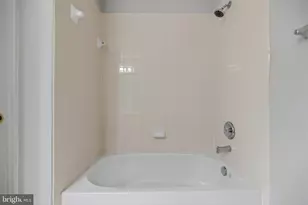 13960 Greendale Dr, Woodbridge, VA 22191 - Photo 27