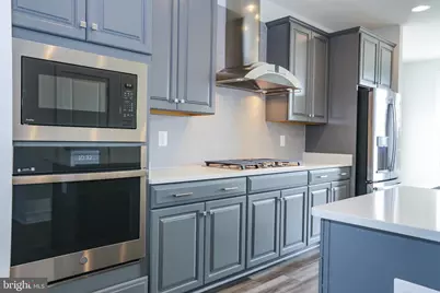 6722 Upland Manor Drive, Gainesville, VA 20155 - Photo 7