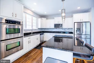 8727 Raleigh Mews, Gainesville, VA 20155 - Photo 15
