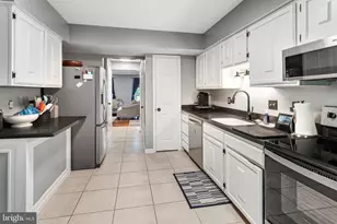 3011 Bromley Ct, Woodbridge, VA 22192 - Photo 7