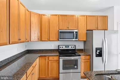 15541 John Diskin Circle, Woodbridge, VA 22191 - Photo 13