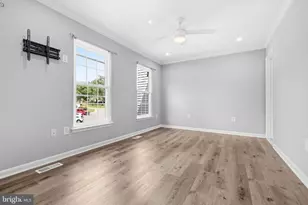 4217 Kenton Cir, Dumfries, VA 22025 - Photo 19