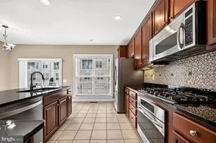 14862 Potomac Branch Dr, Woodbridge, VA 22191 - Photo 13