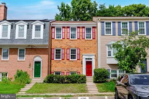 12703 Lockleven Ln, Woodbridge, VA 22192 - Photo 1