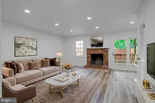 12703 Lockleven Ln, Woodbridge, VA 22192 - Photo 41