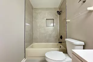 12103 Salemtown Dr, Woodbridge, VA 22192 - Photo 33