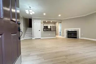 12103 Salemtown Dr, Woodbridge, VA 22192 - Photo 3