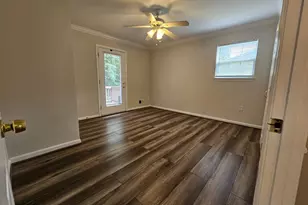 12519 Oakwood Dr, Woodbridge, VA 22192 - Photo 9