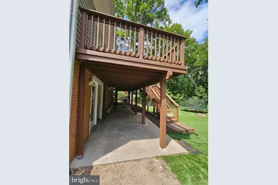 12519 Oakwood Drive, Woodbridge, VA 22192 - Photo 23