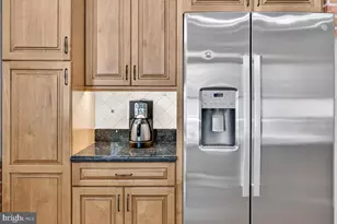 13708 Bridlewood Dr, Gainesville, VA 20155 - Photo 17