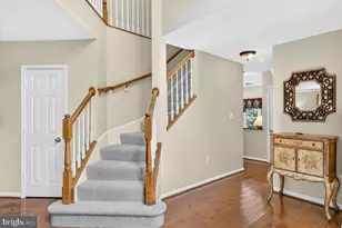 13708 Bridlewood Dr, Gainesville, VA 20155 - Photo 5
