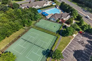 13708 Bridlewood Dr, Gainesville, VA 20155 - Photo 57