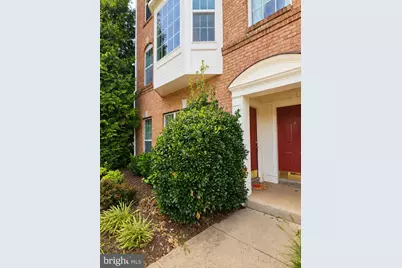 6323 Iris Meadow Lane, Haymarket, VA 20169 - Photo 3