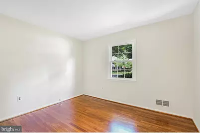 12204 Harbor Drive, Woodbridge, VA 22192 - Photo 17