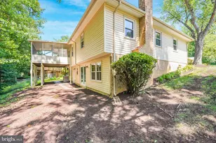 12204 Harbor Dr, Woodbridge, VA 22192 - Photo 47