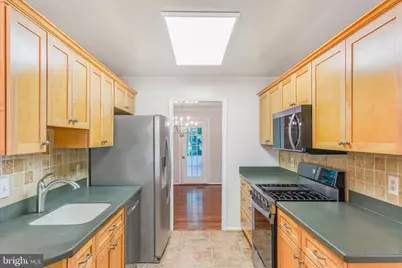12204 Harbor Drive, Woodbridge, VA 22192 - Photo 11