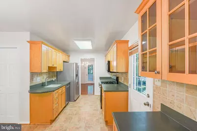 12204 Harbor Drive, Woodbridge, VA 22192 - Photo 9