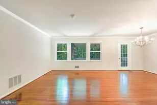 12204 Harbor Dr, Woodbridge, VA 22192 - Photo 15