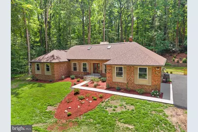 6511 Commonwealth Court, Manassas, VA 20112 - Photo 3
