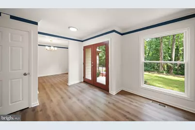 6511 Commonwealth Court, Manassas, VA 20112 - Photo 9